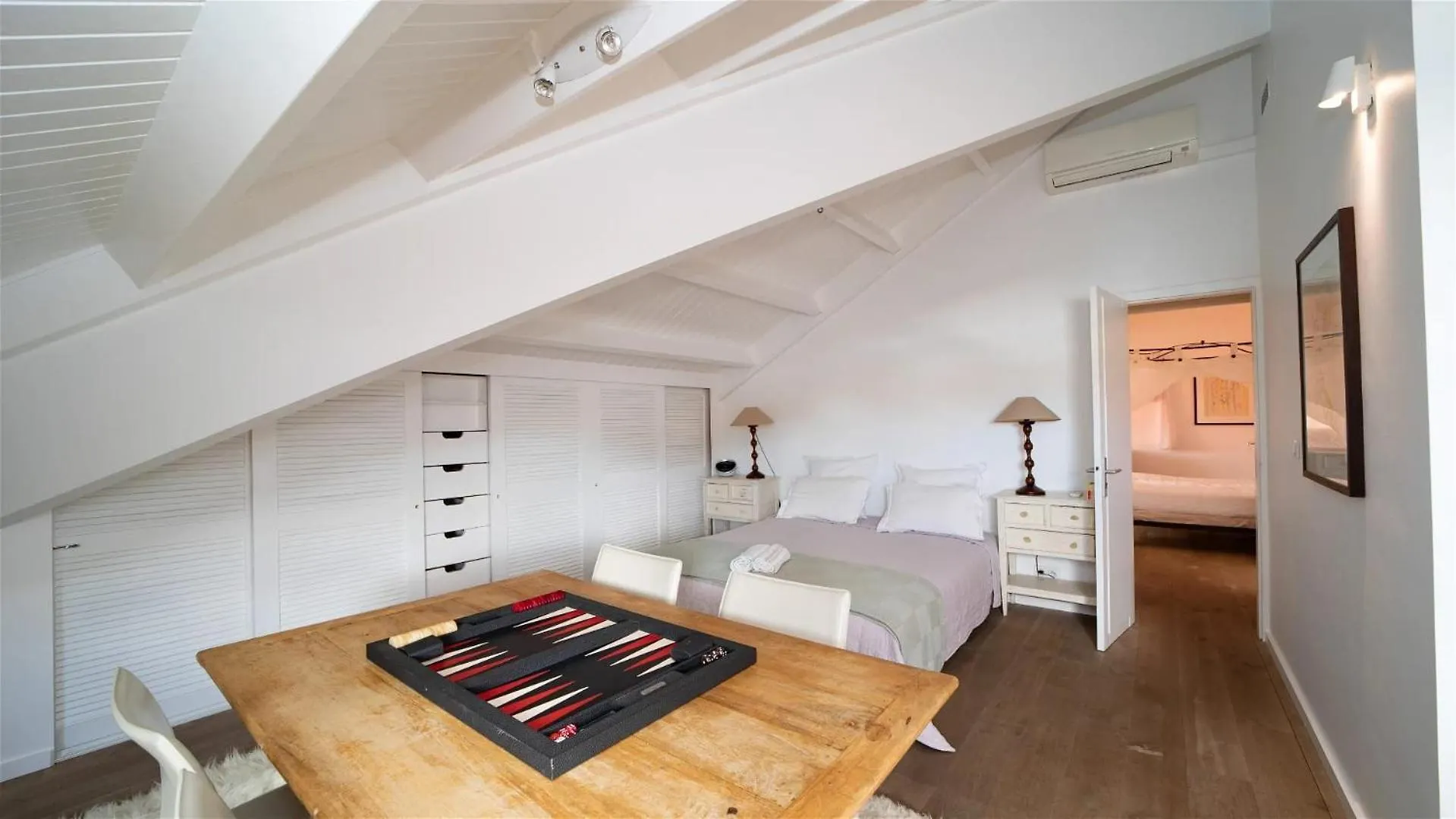 Three-Bedroom Gustavia Harbor Apartment Willa