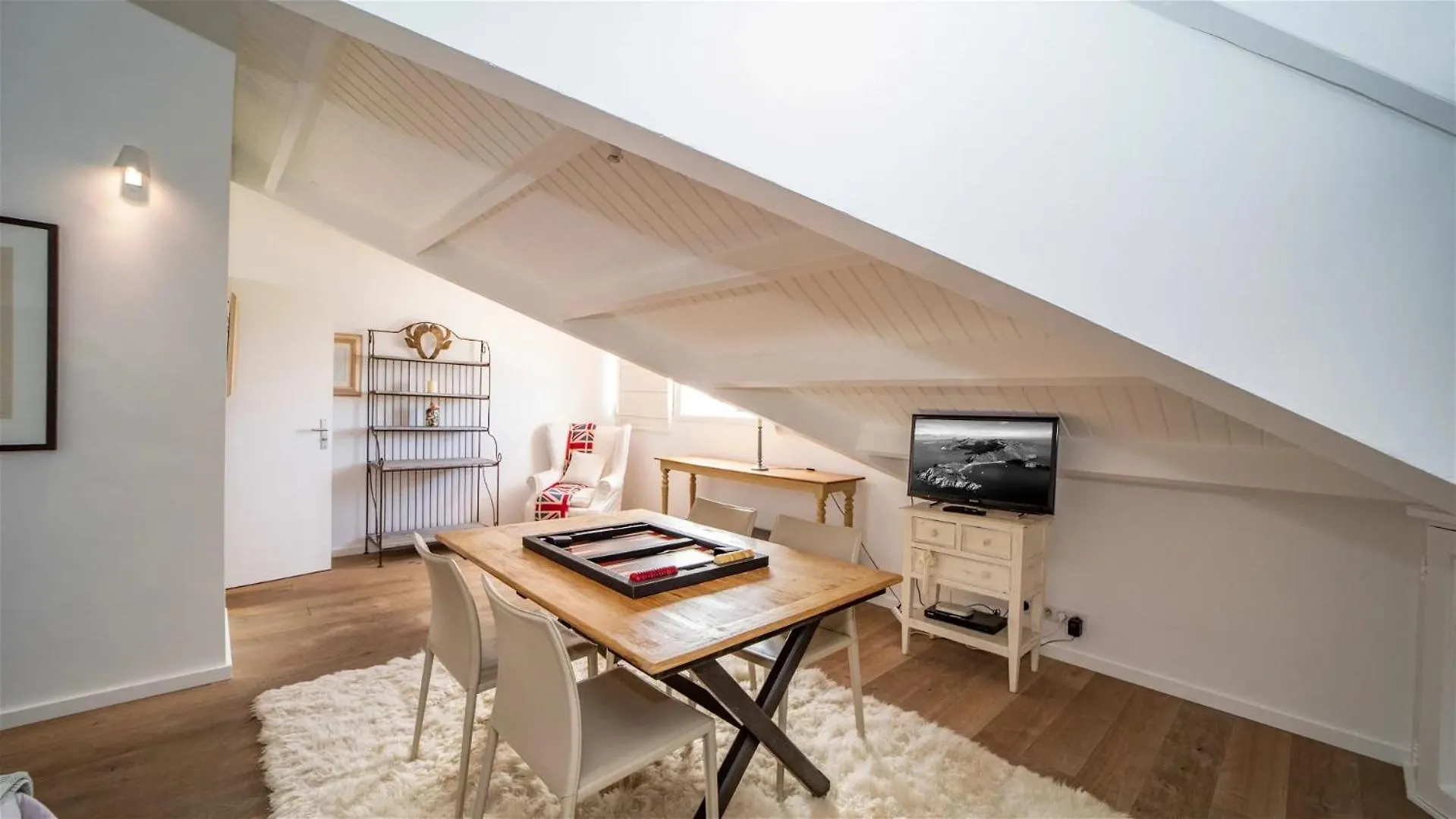 Three-Bedroom Gustavia Harbor Apartment 0*,