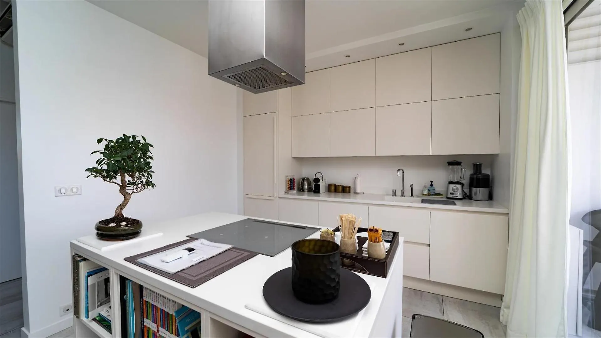 Three-Bedroom Gustavia Harbor Apartment